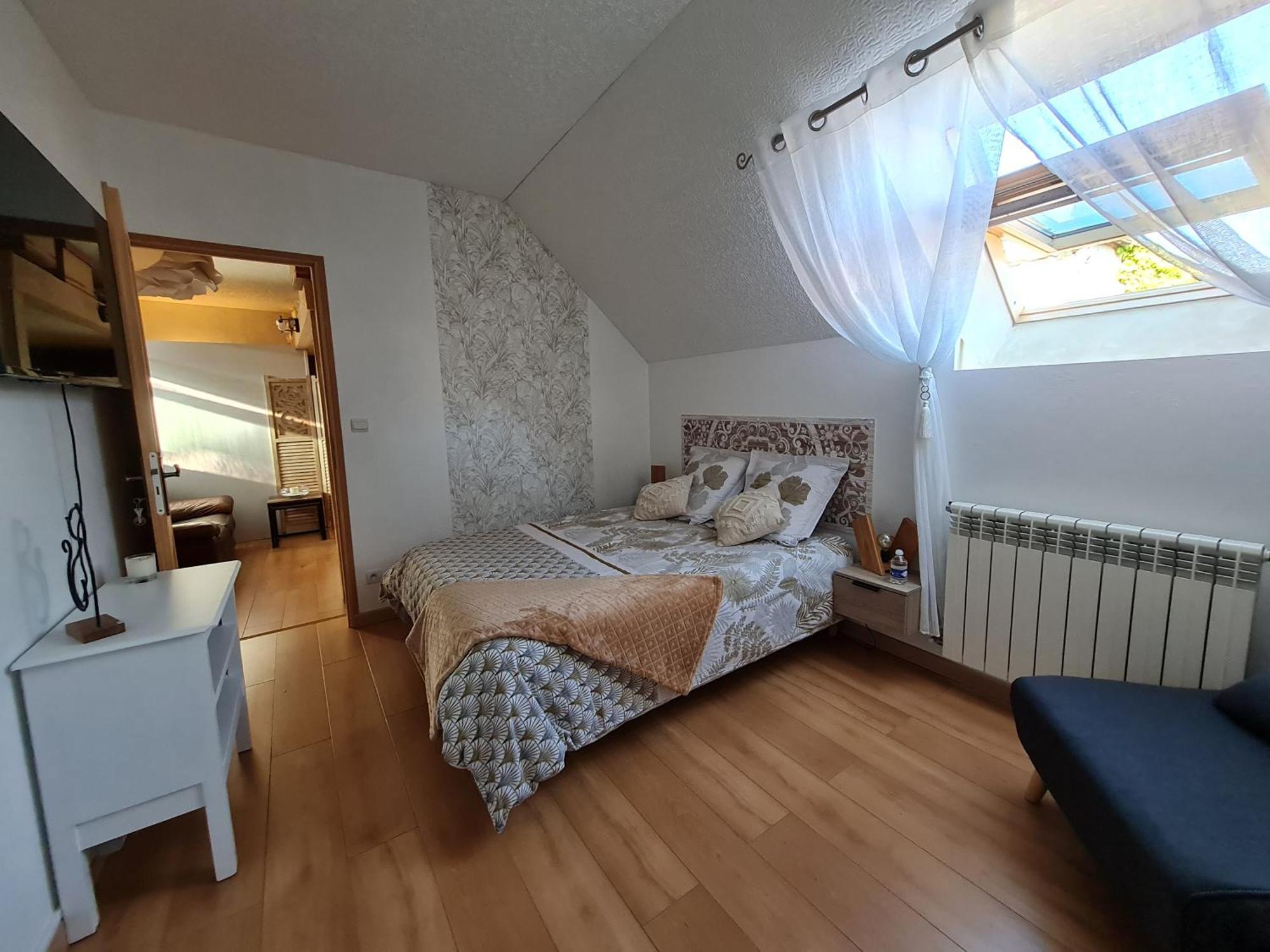 Bed and Breakfast Chez Malia Saint-Nicolas-des-Motets Exterior foto